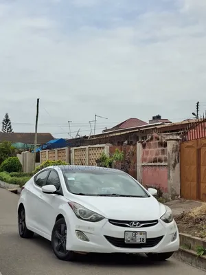 Hyundai Elantra 2013 White