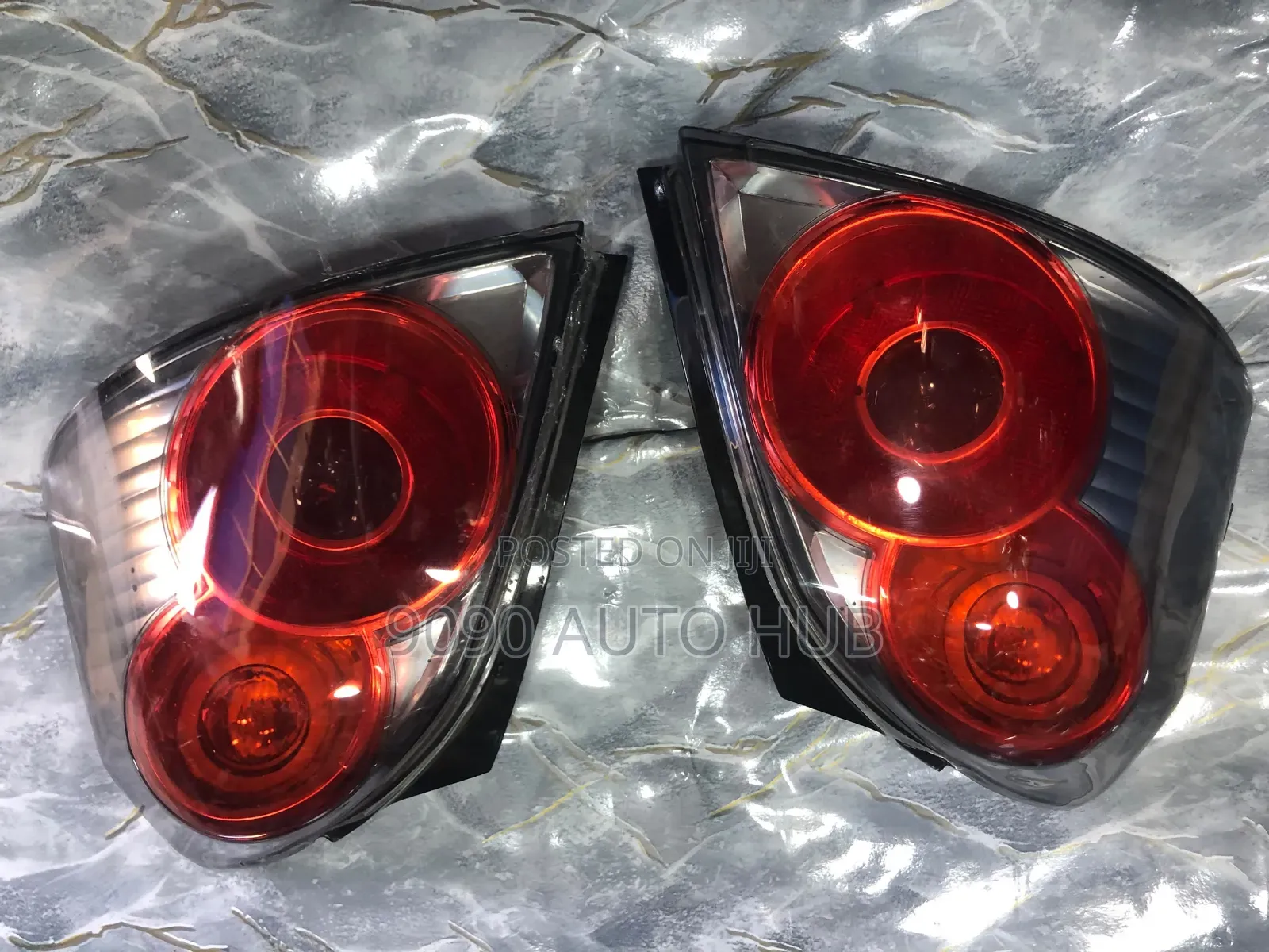  Toyota Yaris / Vitz 2008, 2009, 2010, 2011, 2012 Taillight | Spec