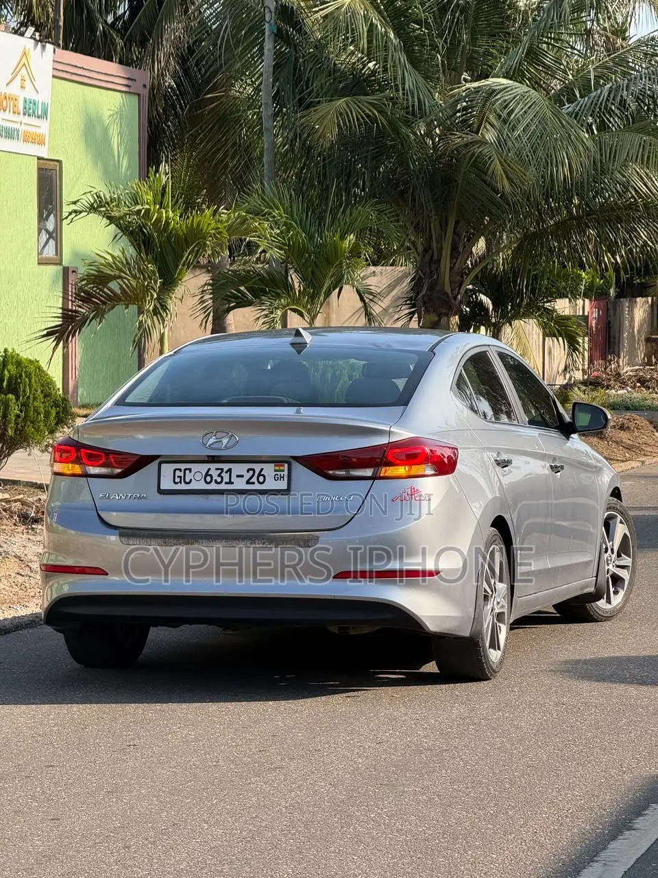 Hyundai Elantra Value Edition Sedan FWD (2.0L 4cyl 6A) 2017 Gray