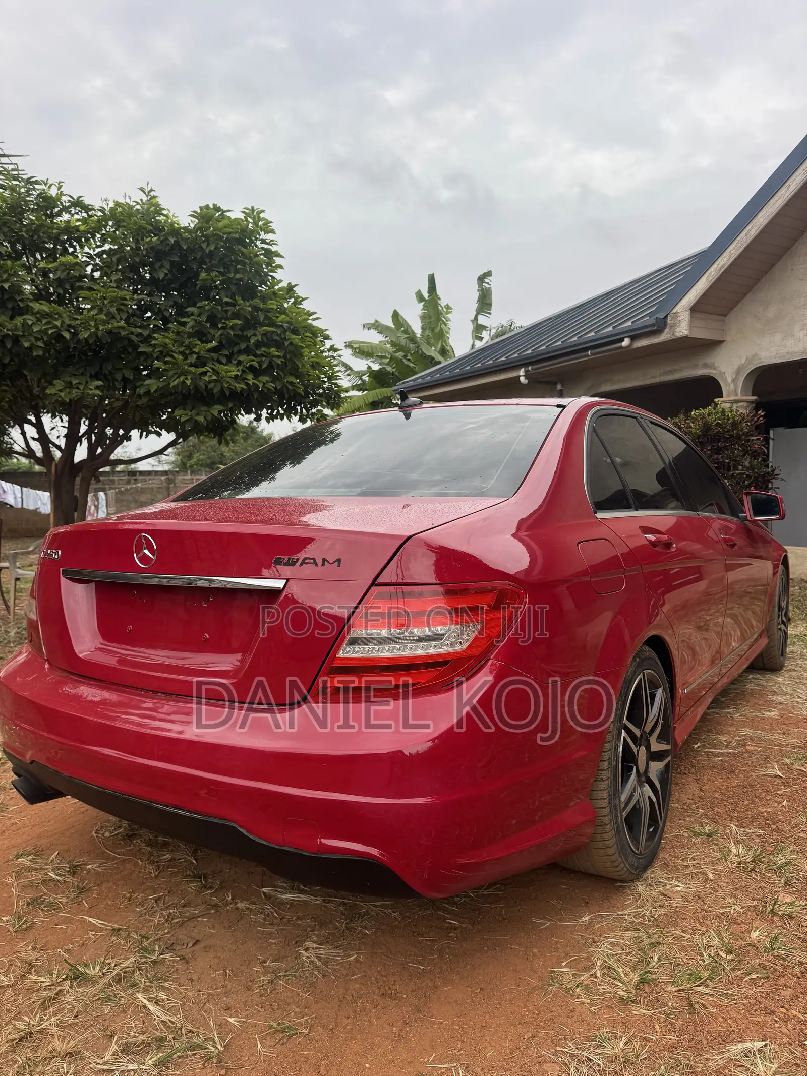 Mercedes-Benz C250 2014 Red