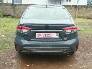 Toyota Corolla SE 2022 Gray