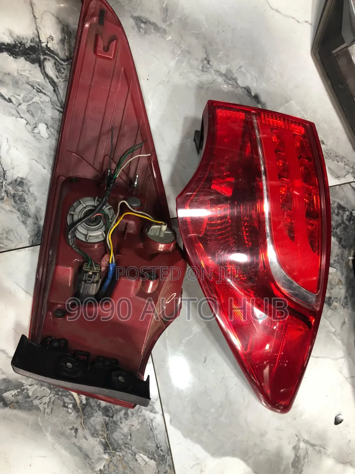 Hyundai Santa Fe 2013, 2014, 2015, 2016 Taillight | Foreign Used