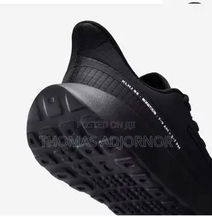 Unisex Sneakers