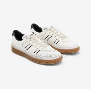 Unisex Sneakers