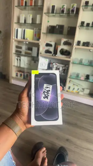 New Apple iPhone 17e 256 GB Black