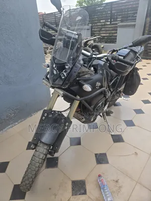 Yamaha 2025 Black
