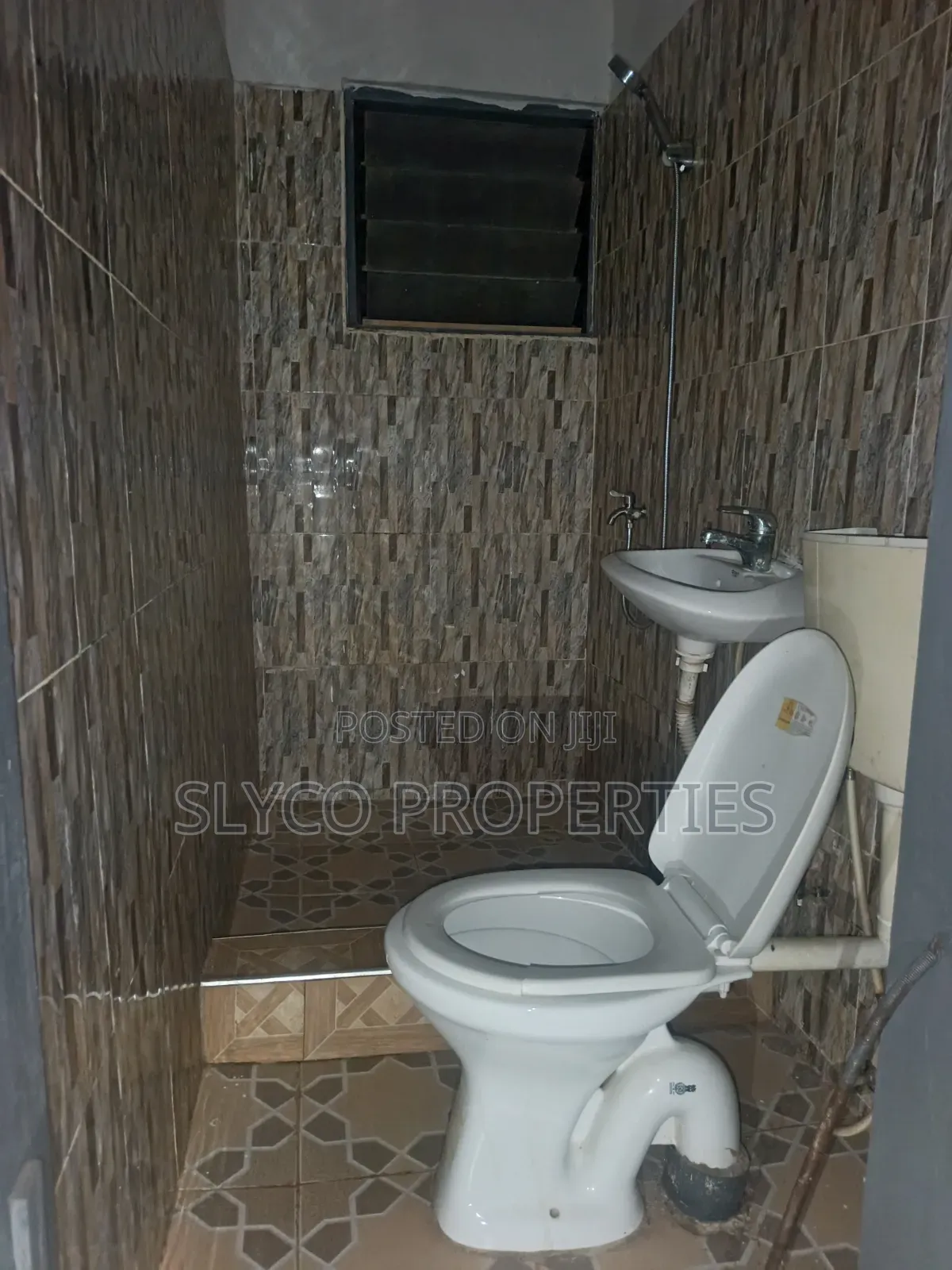 2bdrm Apartment in Koforidua, New-Juaben Municipal for rent