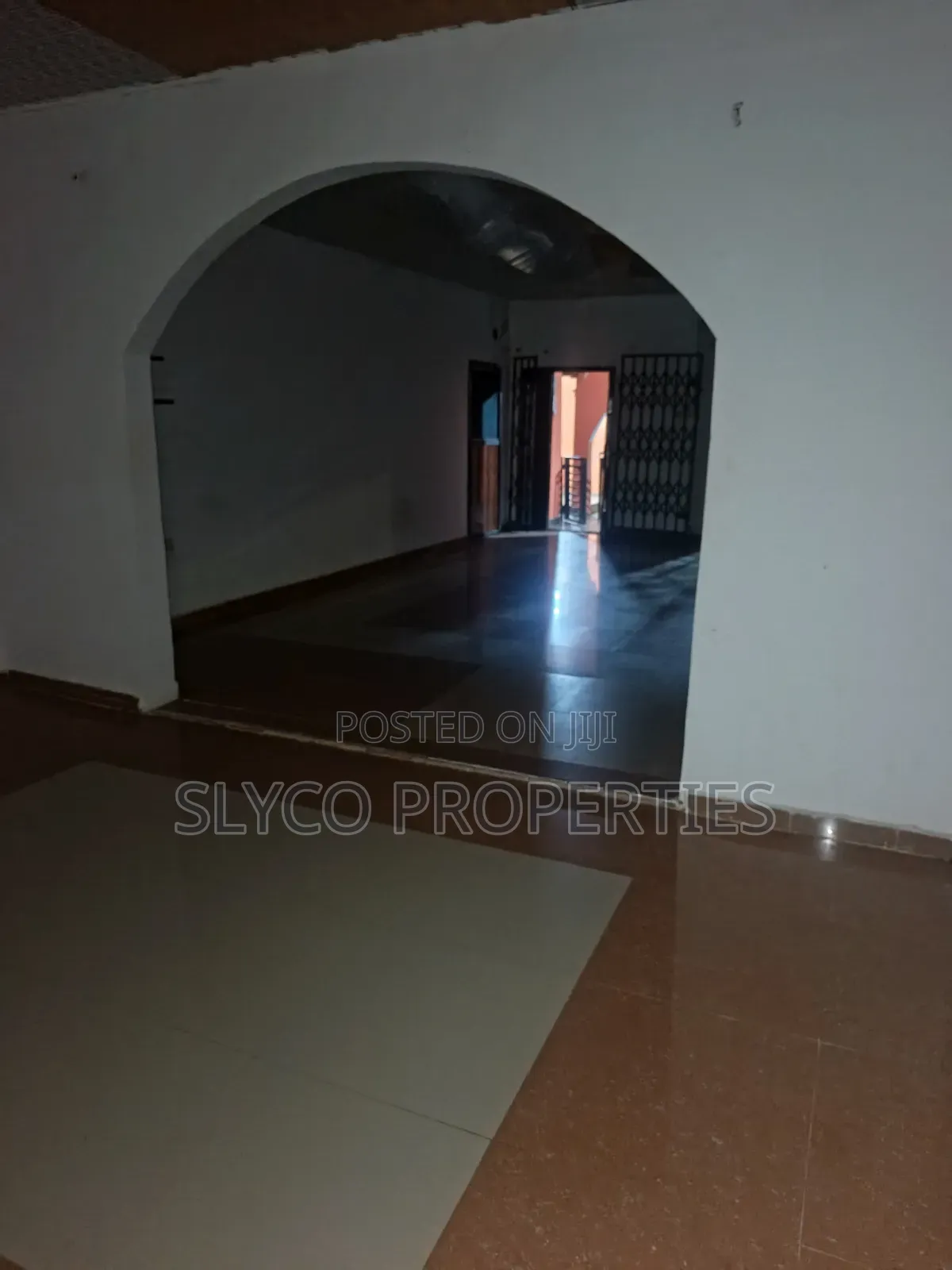 2bdrm Apartment in Koforidua, New-Juaben Municipal for rent