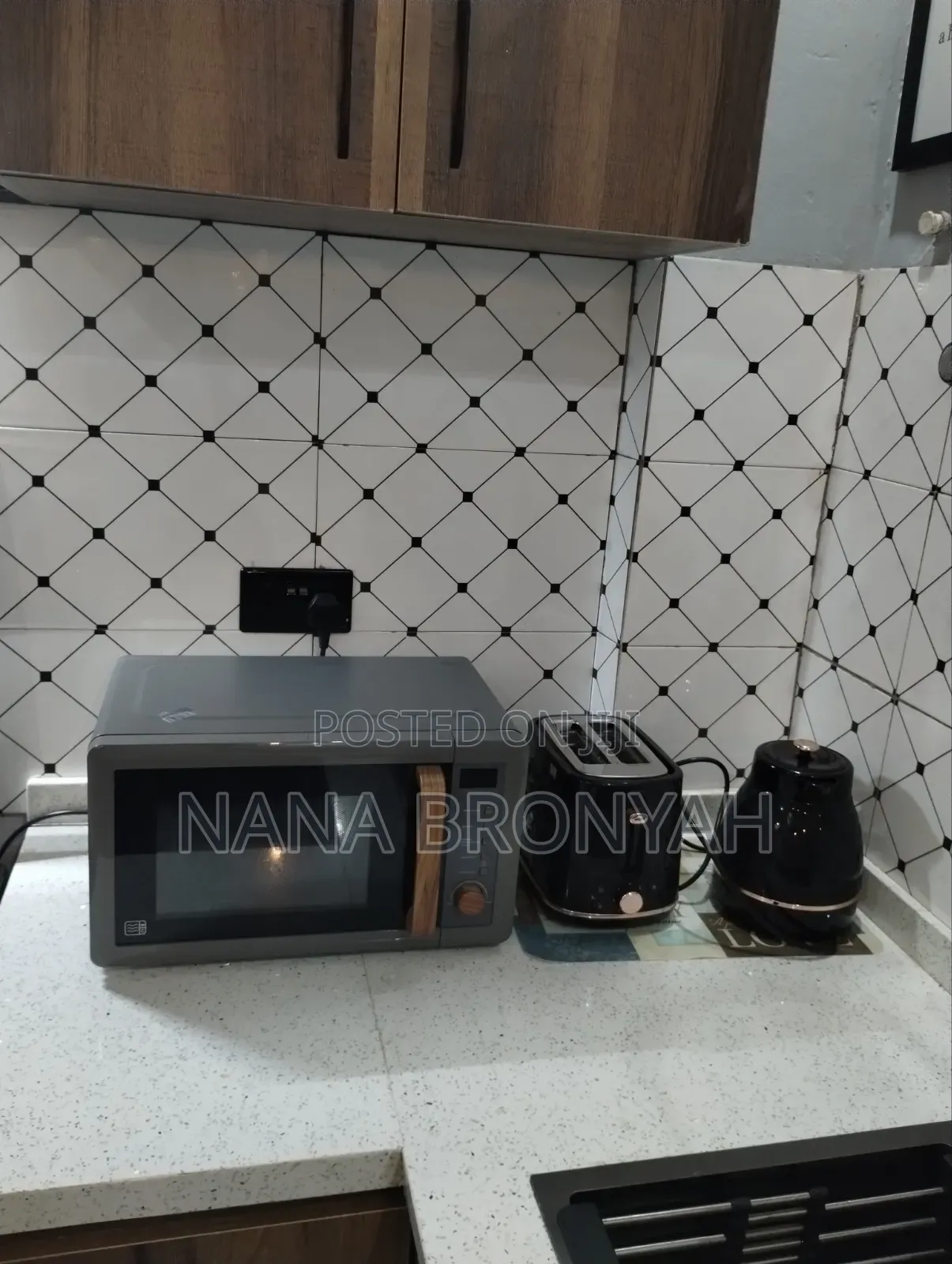 Furnished 1bdrm Apartment in Borteyman Snnit, Manet Junction for rent