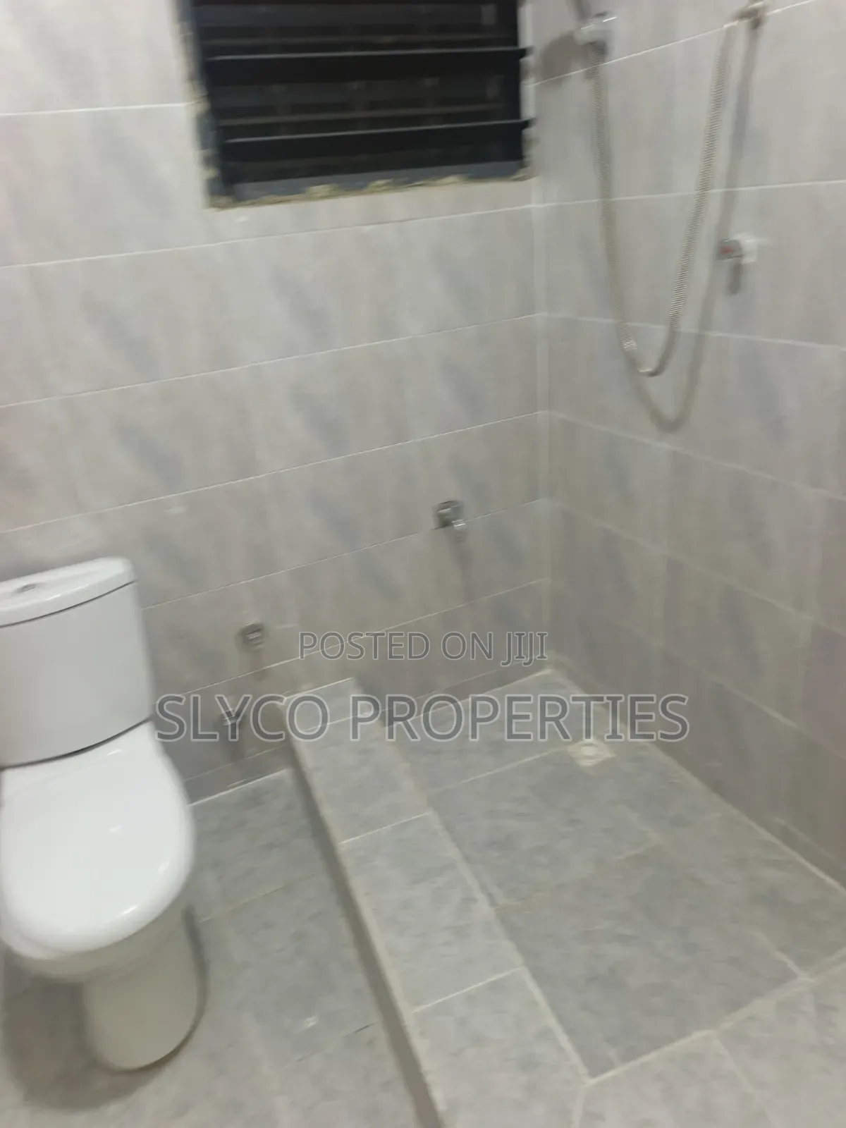 2bdrm Apartment in Koforidua Osabene, New-Juaben Municipal for rent