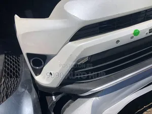  Toyota RAV4 2016, 2017, 2018 Front Bumper – Foreign Used
