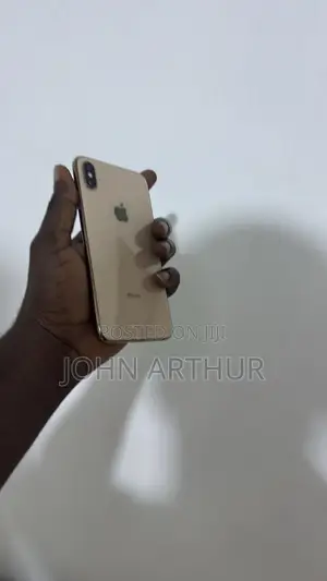 Apple iPhone XS Max 64 GB Gold