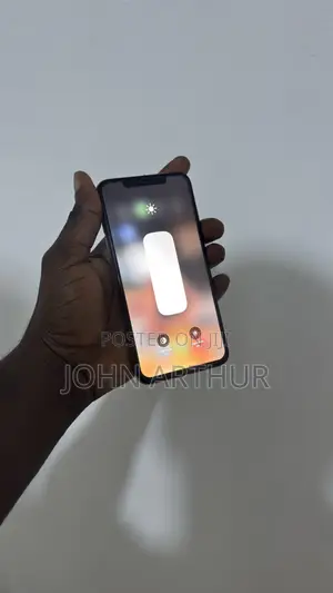 Apple iPhone XS Max 64 GB Gold