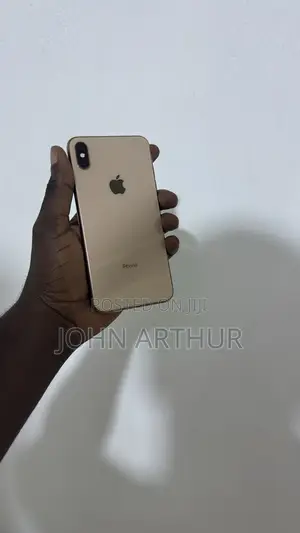Apple iPhone XS Max 64 GB Gold