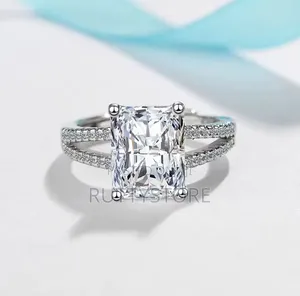 Emerald 925 Sterling Silver Engagement Ring (Adjustable Size)