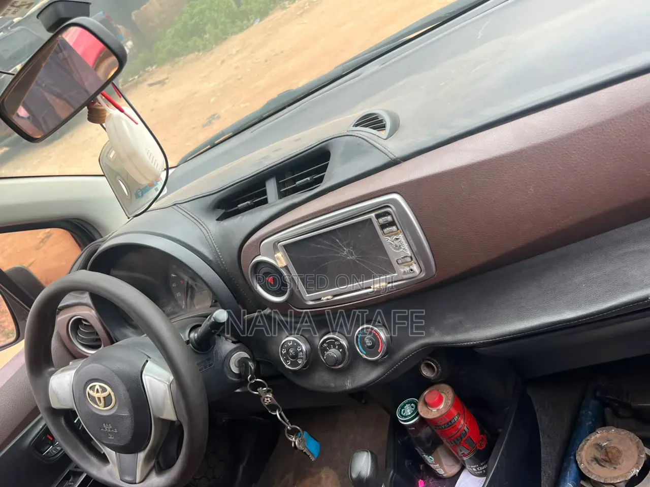 Toyota Vitz 2013 Green