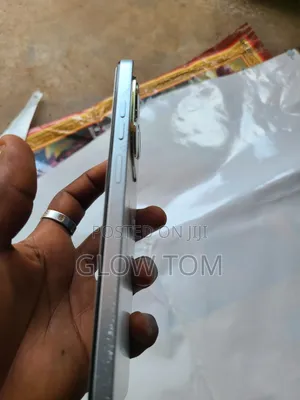 Tecno Spark 20 128 GB Blue