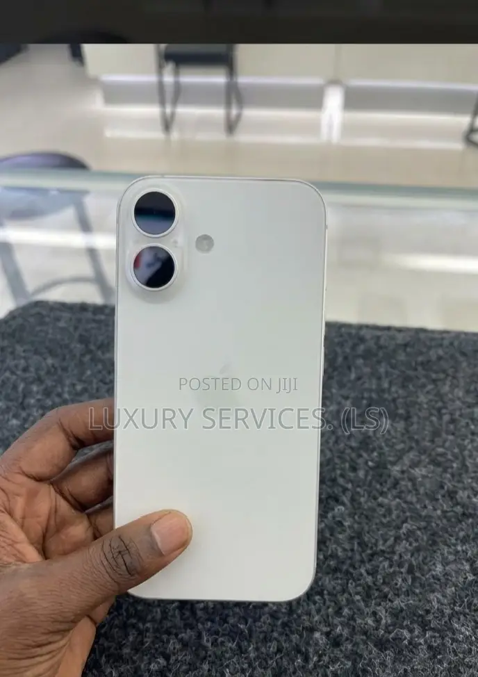 Apple iPhone 16 256 GB White
