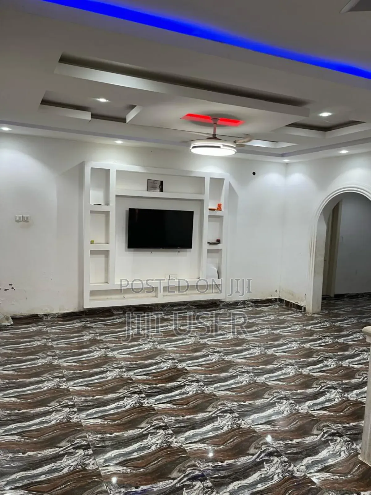 5bdrm House in Amasaman for sale