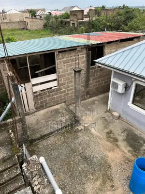 5bdrm House in Amasaman for sale