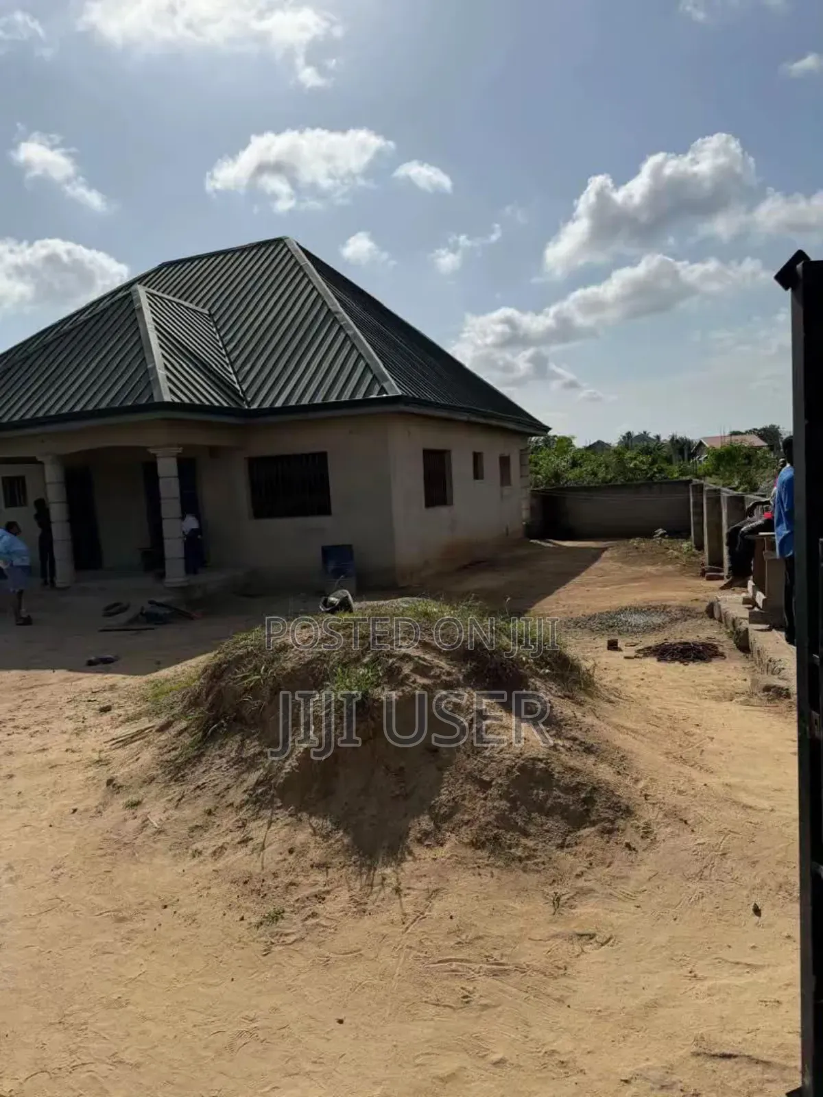 3bdrm House in ...., Amasaman for sale