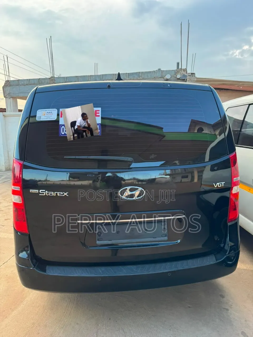Hyundai Starex 2017 Black