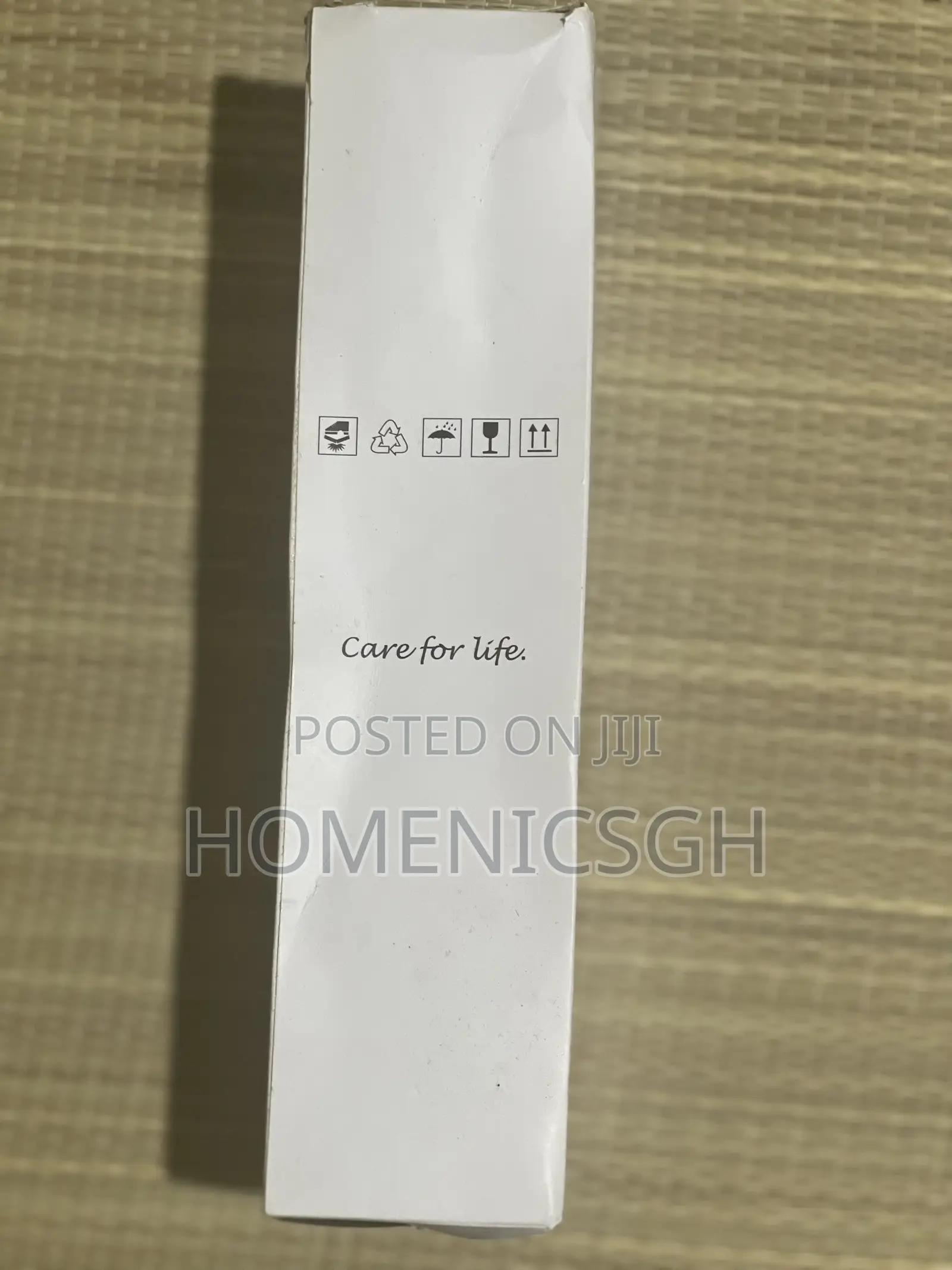 High Pressure Water Filtration Shower Head - Purifies & Saves Water⁠