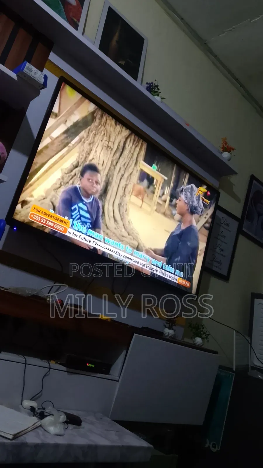 Hitachi 50inches TV