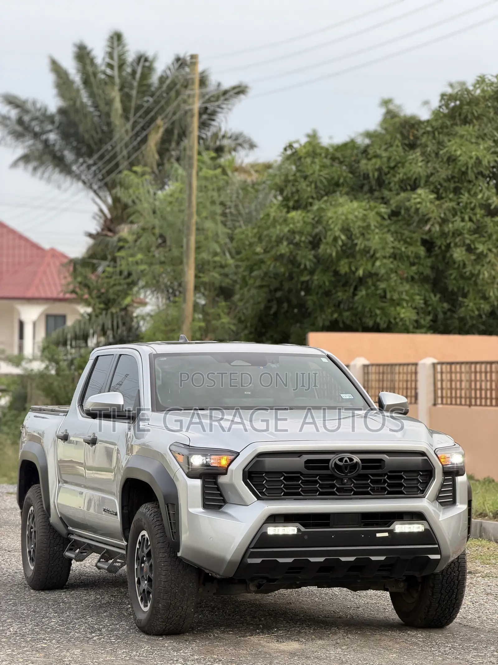 Toyota Tacoma SR5 XtraCab 6' Bed AT 2024 Silver