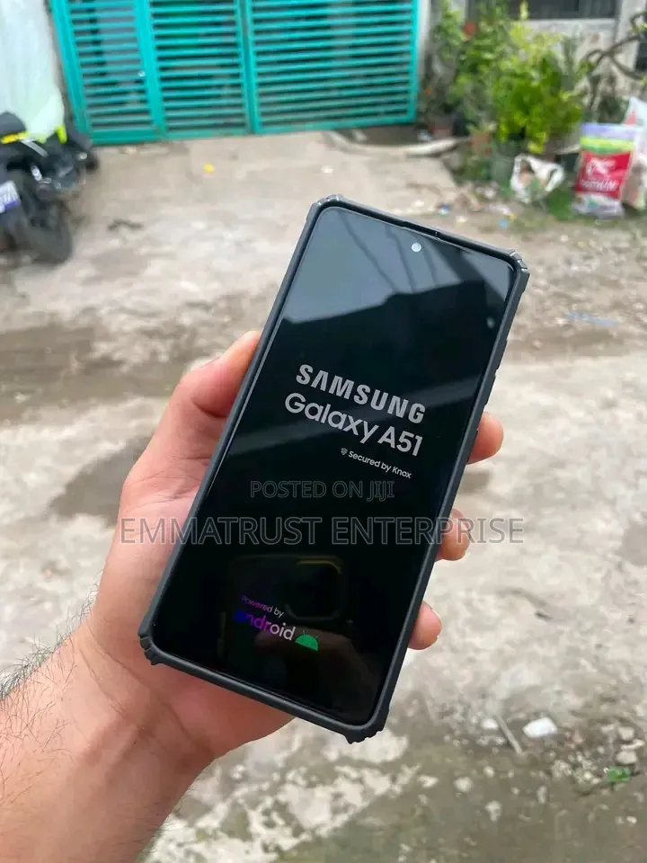 New Samsung Galaxy A51 128 GB Silver