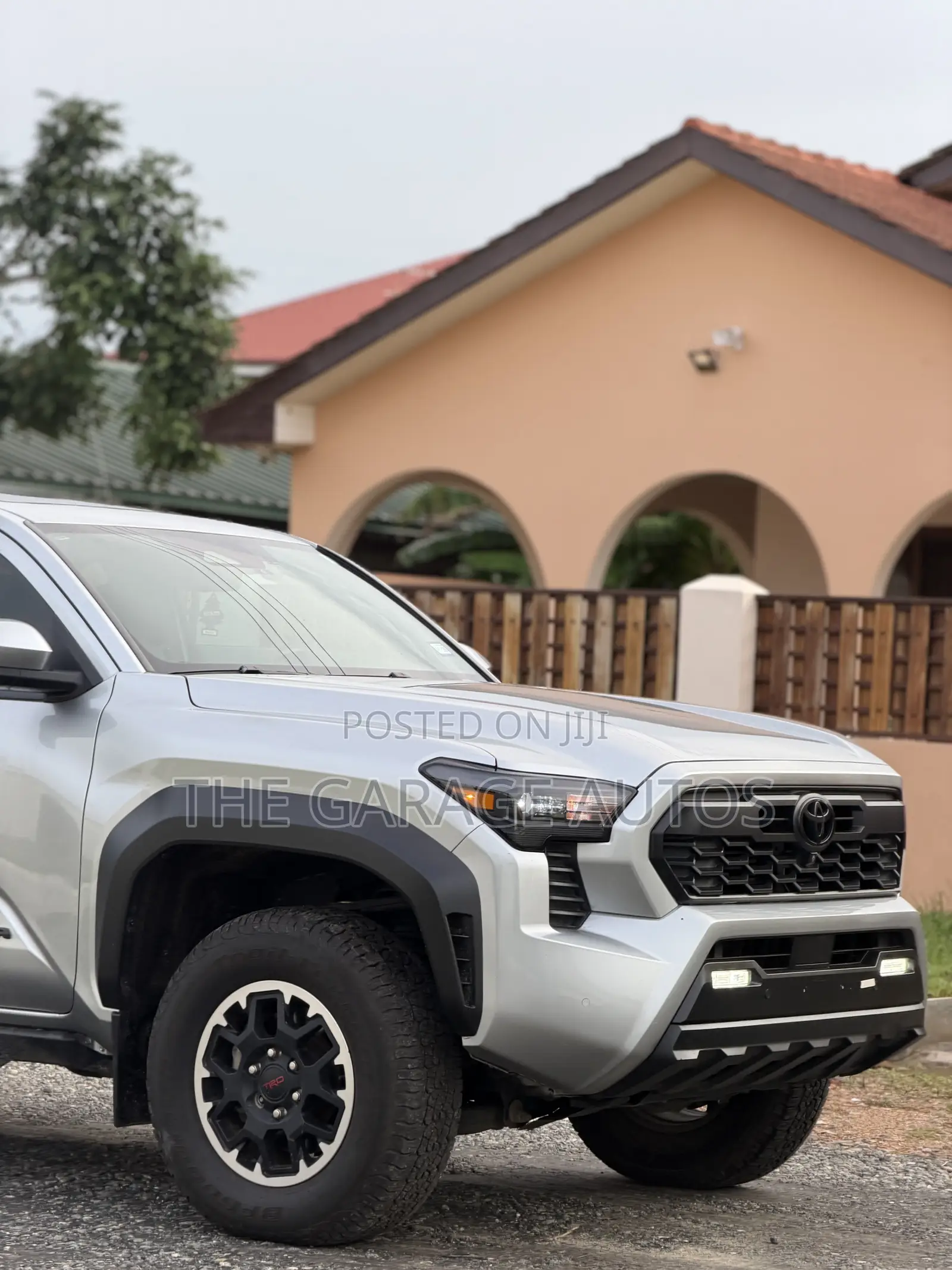 Toyota Tacoma SR5 XtraCab 6' Bed AT 2024 Silver