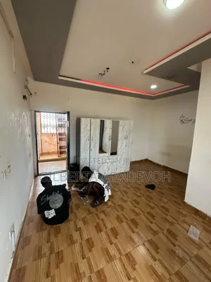 1bdrm Apartment in Pantang Hospital, Barrier for rent