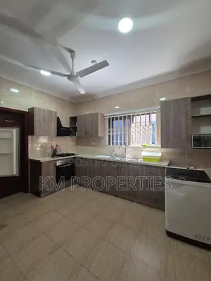 Furnished 3-Bedrooms House