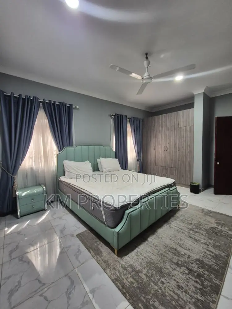 Furnished 3-Bedrooms House