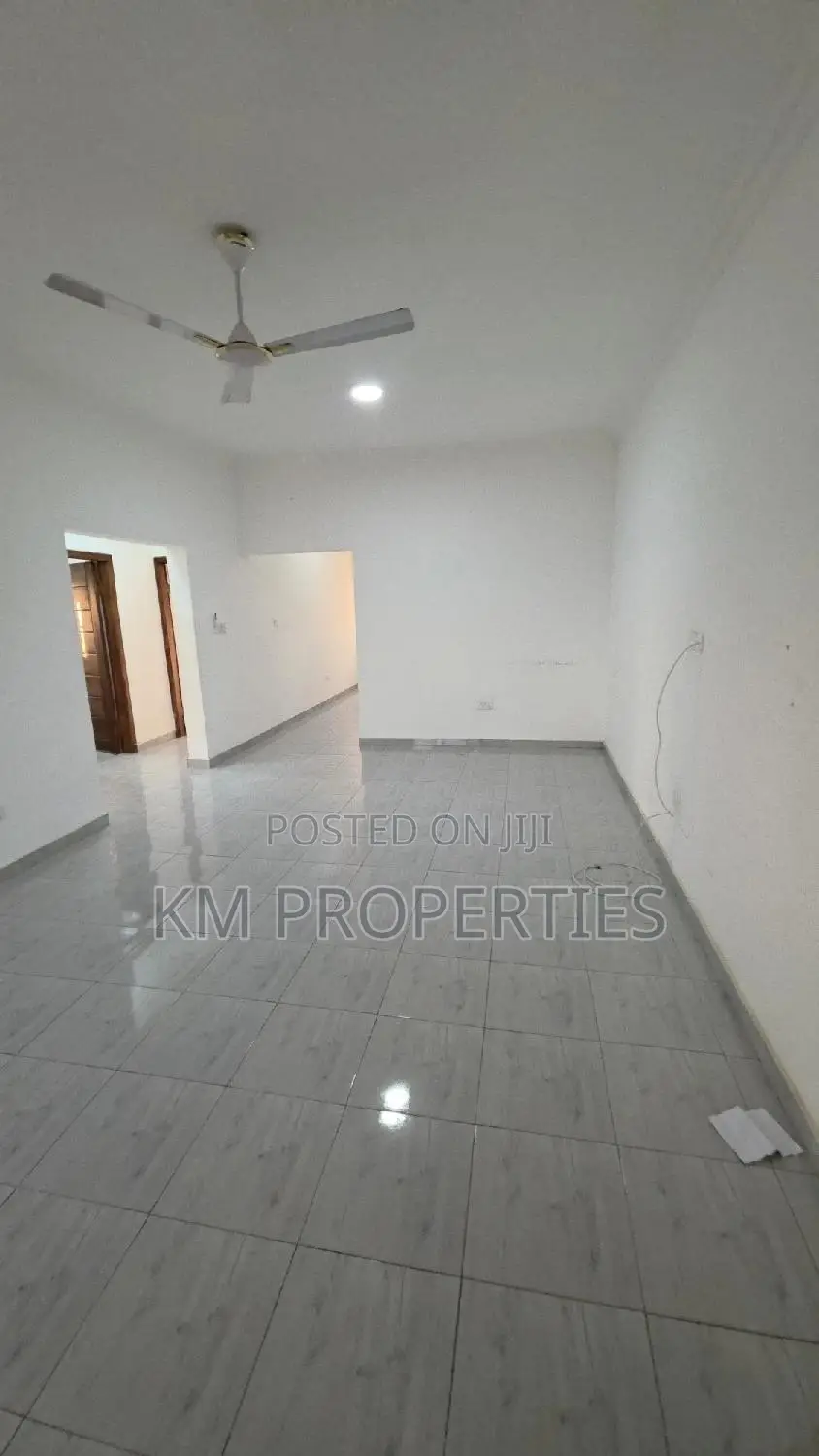 2bdrm Apartment in Papao for rent