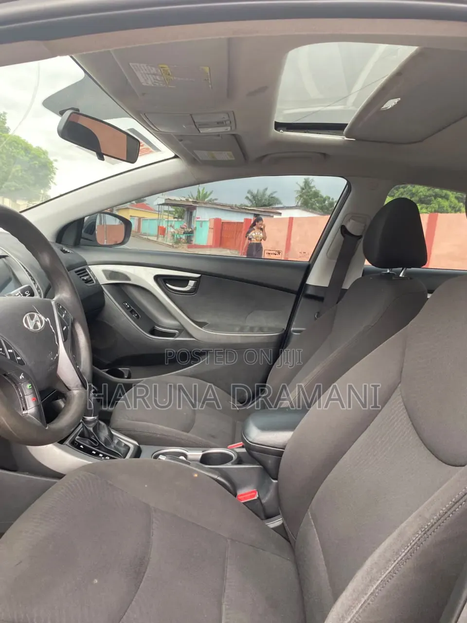 Hyundai Elantra Limited Sedan FWD (1.8L 4cyl 6A) 2016 Brown