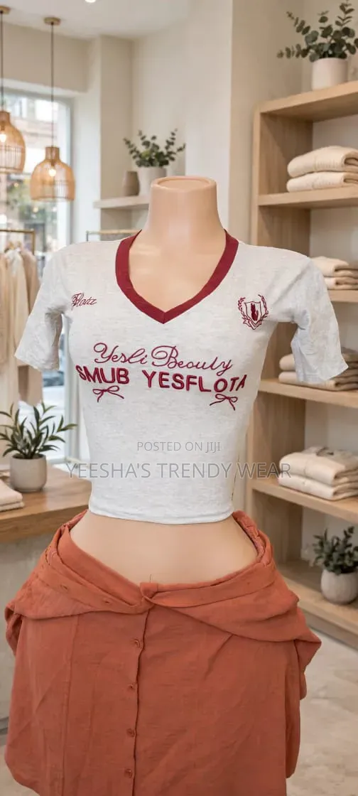 The Crop Tee That Goes With Everything Yeesha’S “Clean Crop Tee”