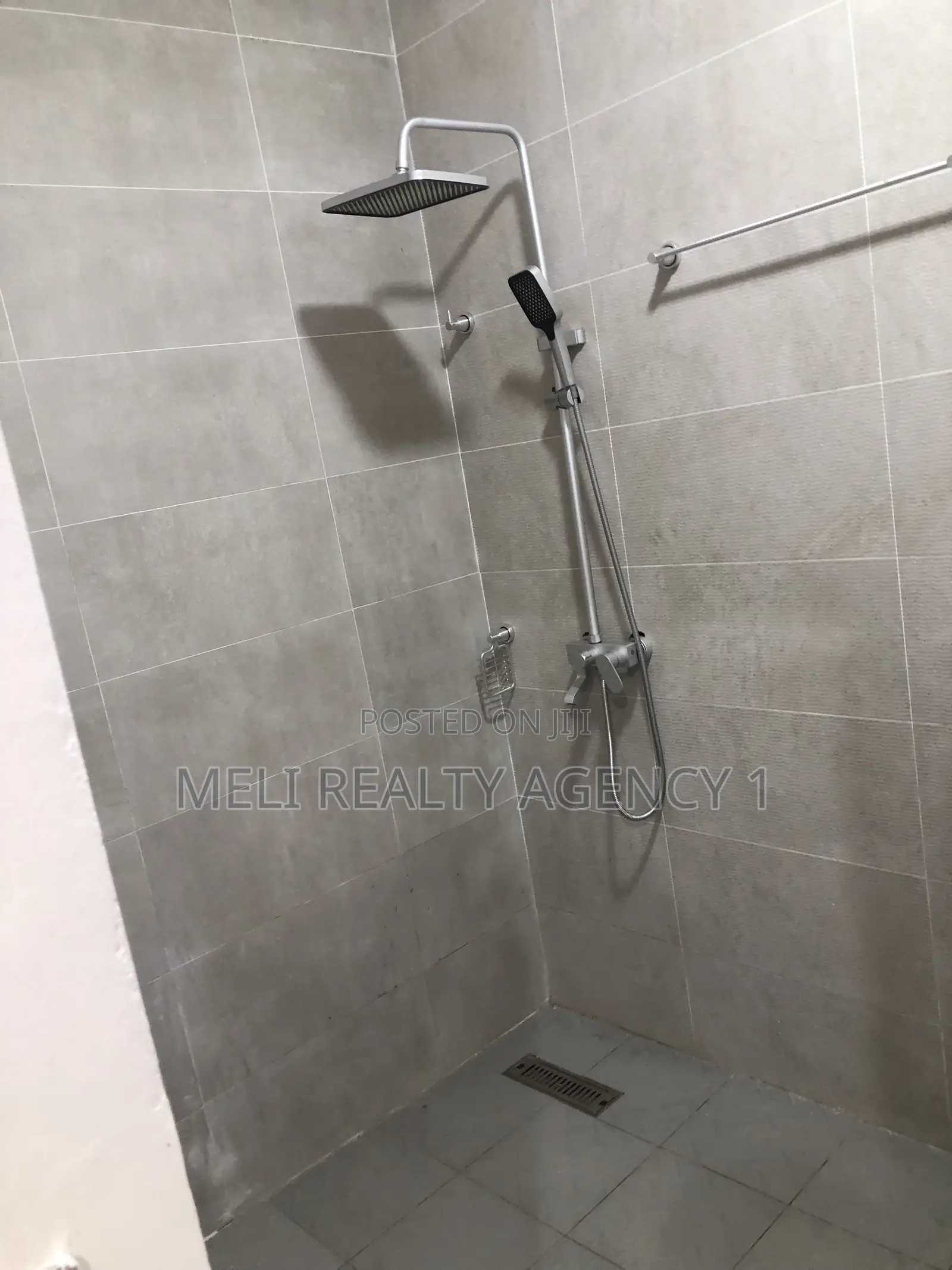 1bdrm Apartment in New Botianor, West Hills Mall Area for rent