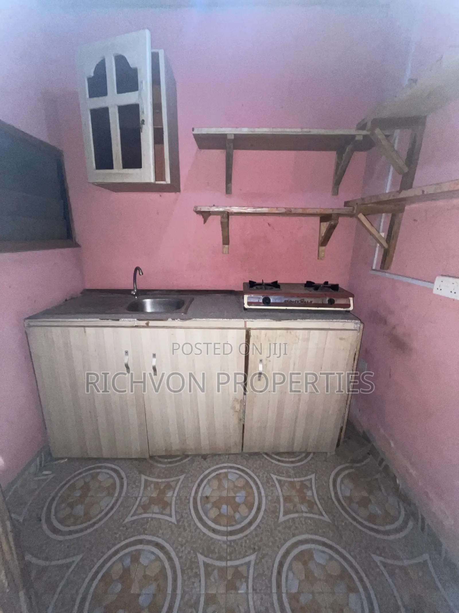 1bdrm Apartment in Richvon Properties, Baatsona Total for rent
