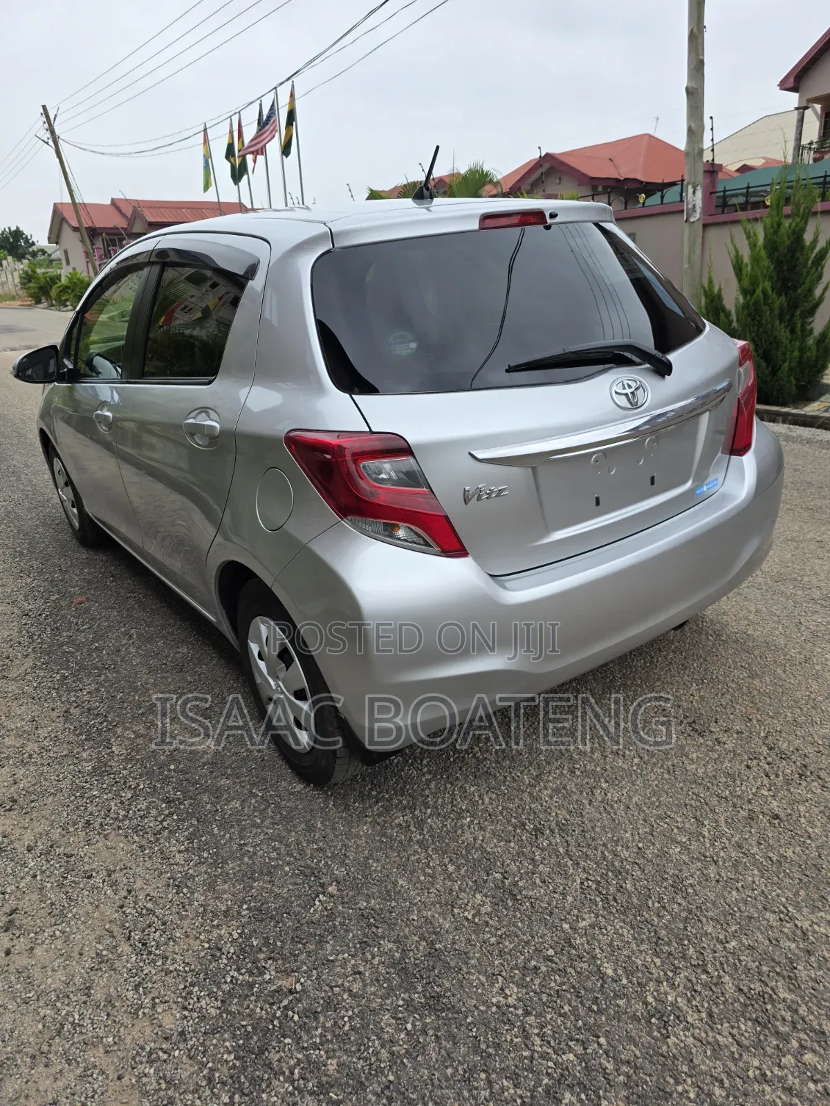 Toyota Vitz 1.3 AWD 5dr 2015 Silver