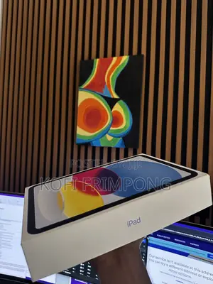 New Apple iPad (2025) 128 GB Blue