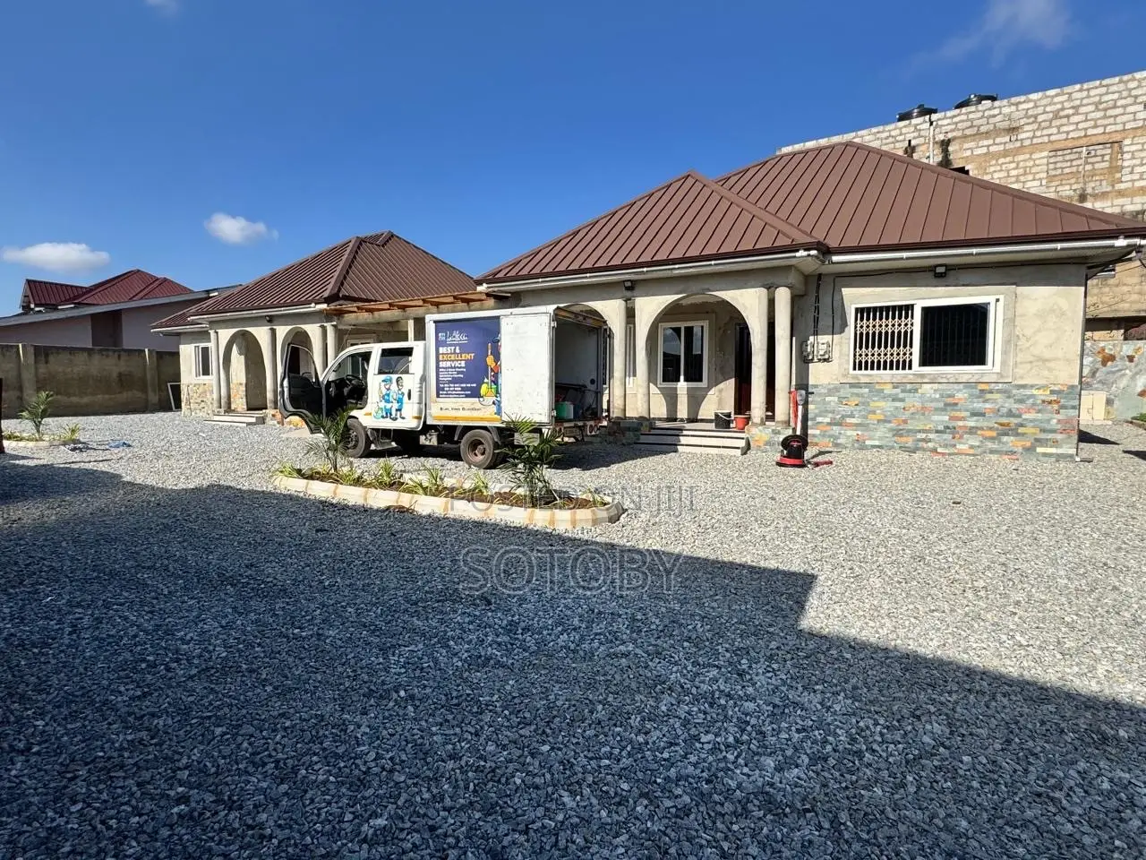 2bdrm House in Ngleshie Amanfro for rent