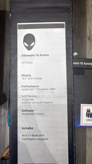New Laptop Alienware 16 Aurora 16GB Intel Core 7 SSD 512GB