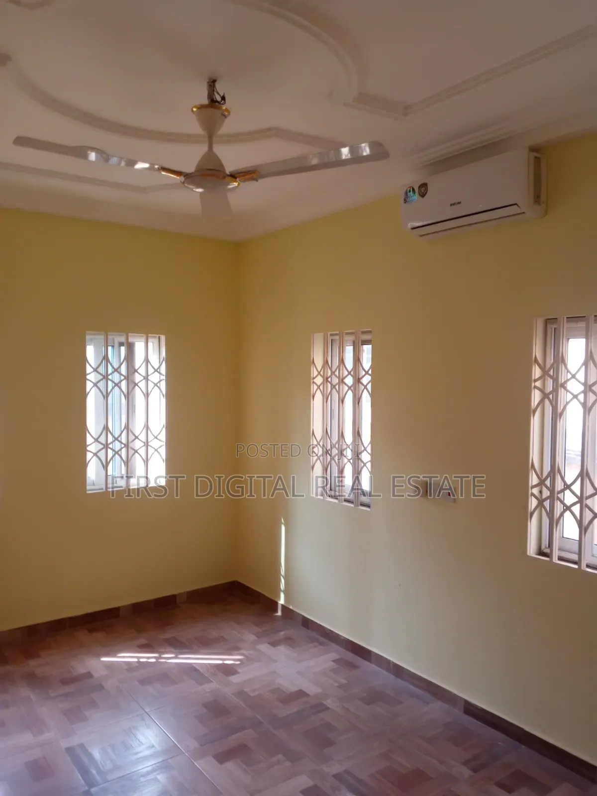 4bdrm House in First Digital Real, West Hills Mall Area for rent