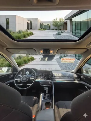 Hyundai Elantra SEL 2024 Gray