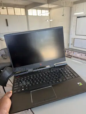 Laptop HP Omen 15 8GB Intel Core i5 SSD 512GB