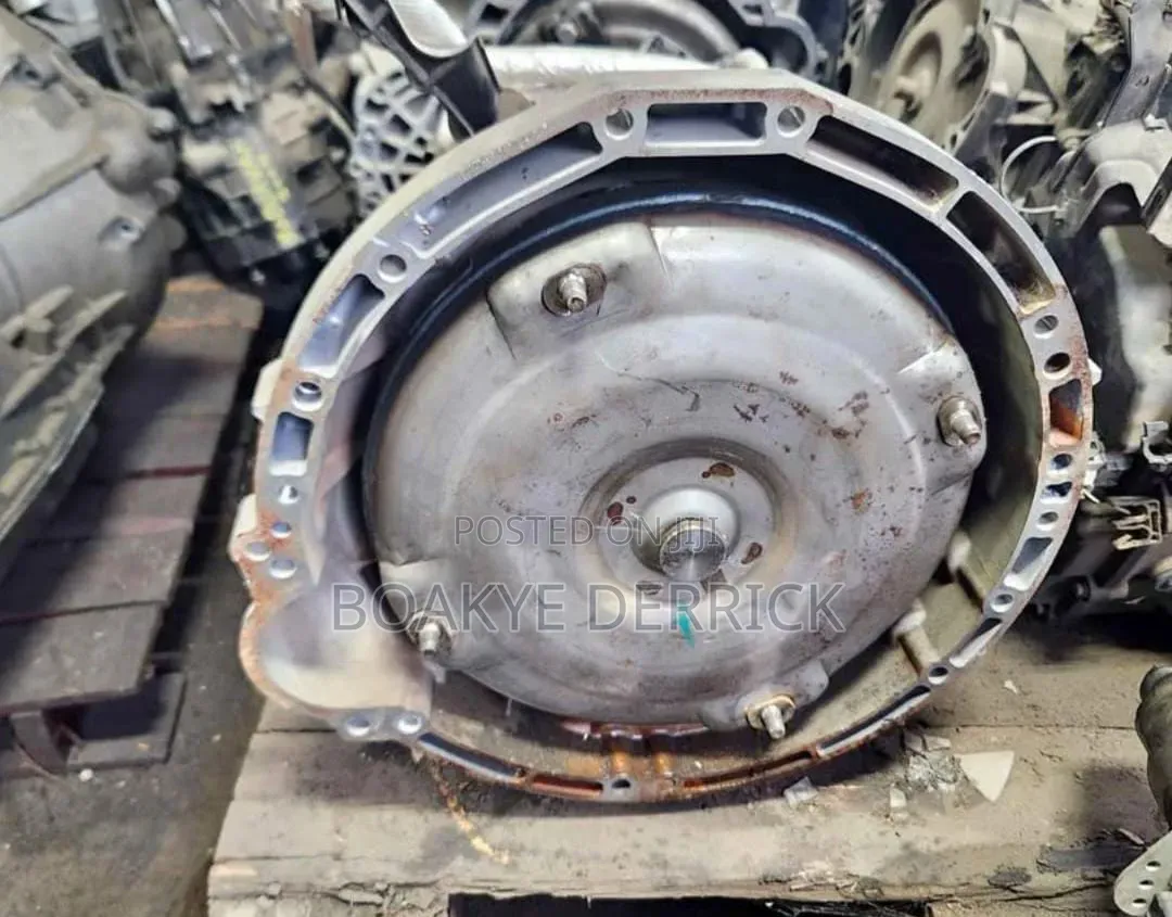 2021 F-150 10r80 
Transmission
