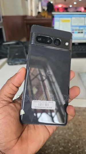 Google Pixel 7 Pro 256 GB Black