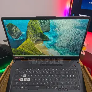 New Laptop Asus TUF Gaming A17 8GB AMD Ryzen 7 SSD 512GB