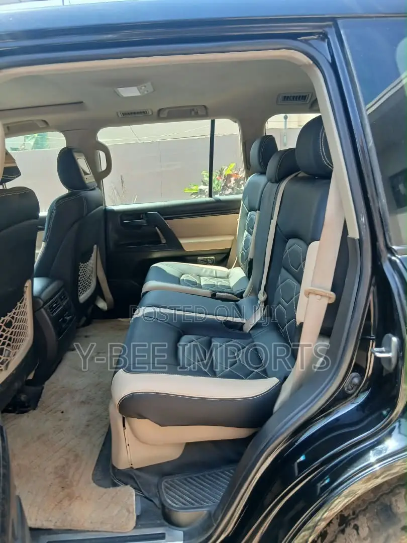 Toyota Land Cruiser 4.0 V6 GX-R 2011 Black